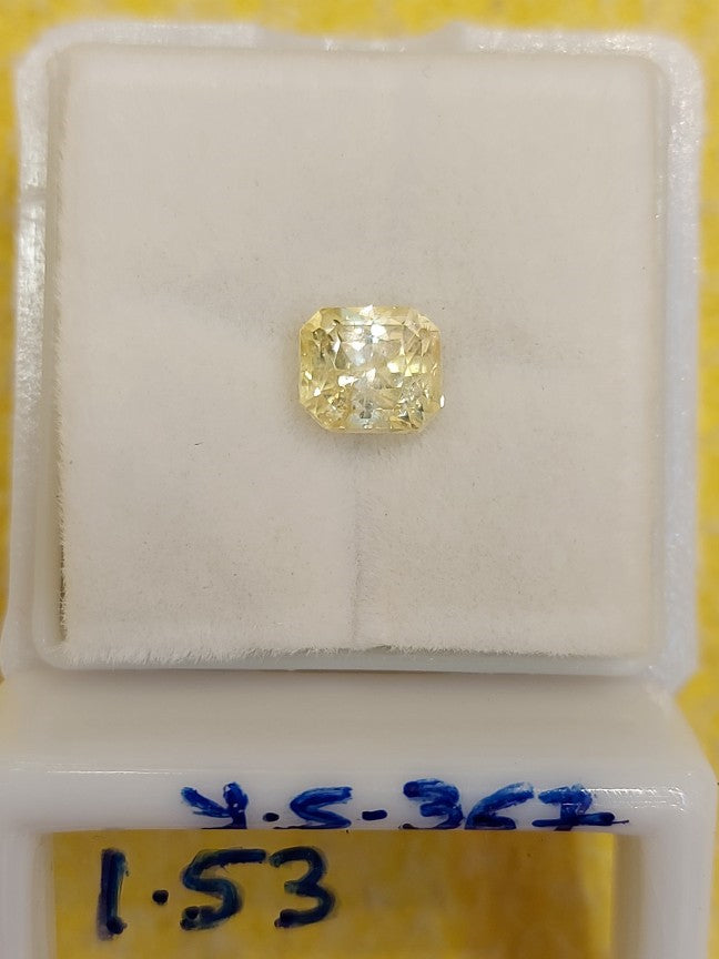 1.53 Carat Natural Yellow Sapphire Stone