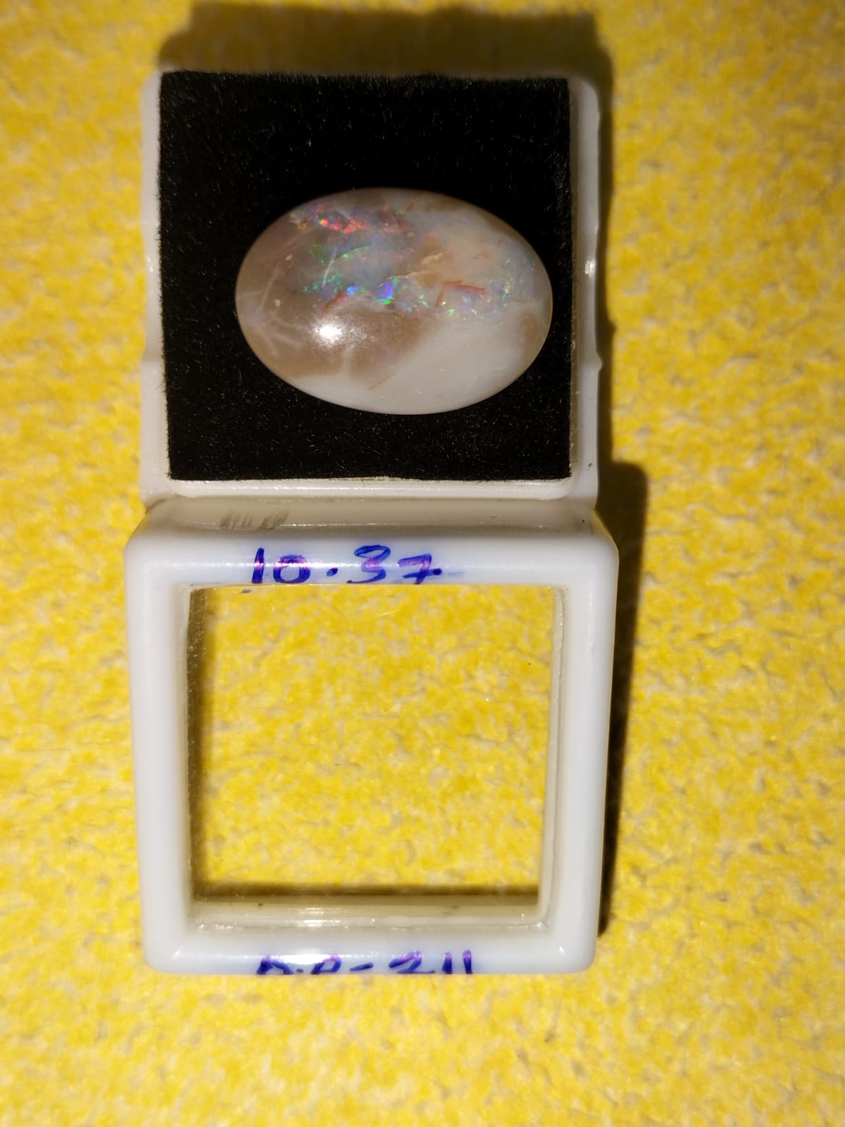 10.37 Carat Natural Opal Stone