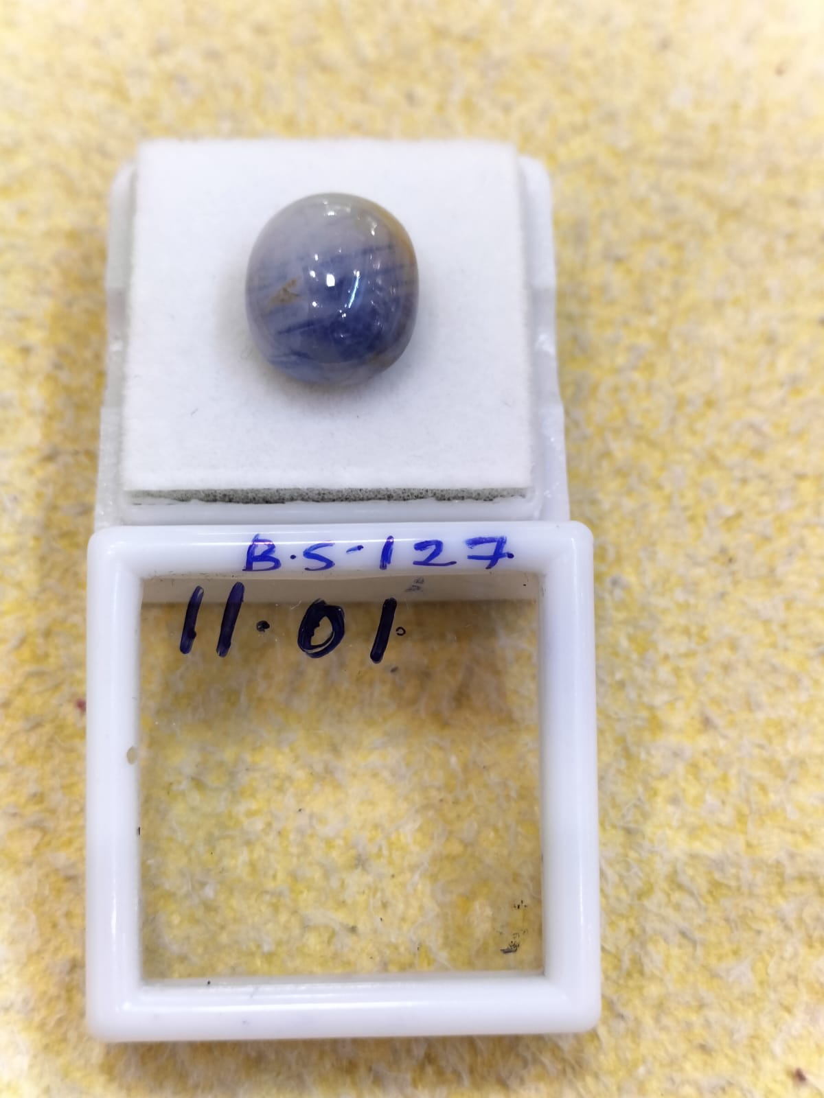 11.01 Carat Natural Blue Sapphire Stone
