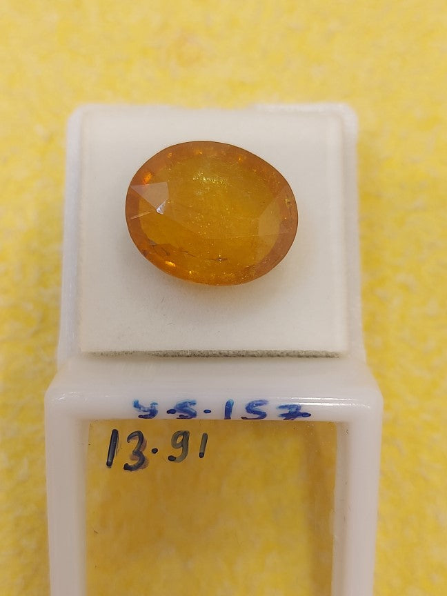 13.91 Carat Natural Yellow Sapphire Stone