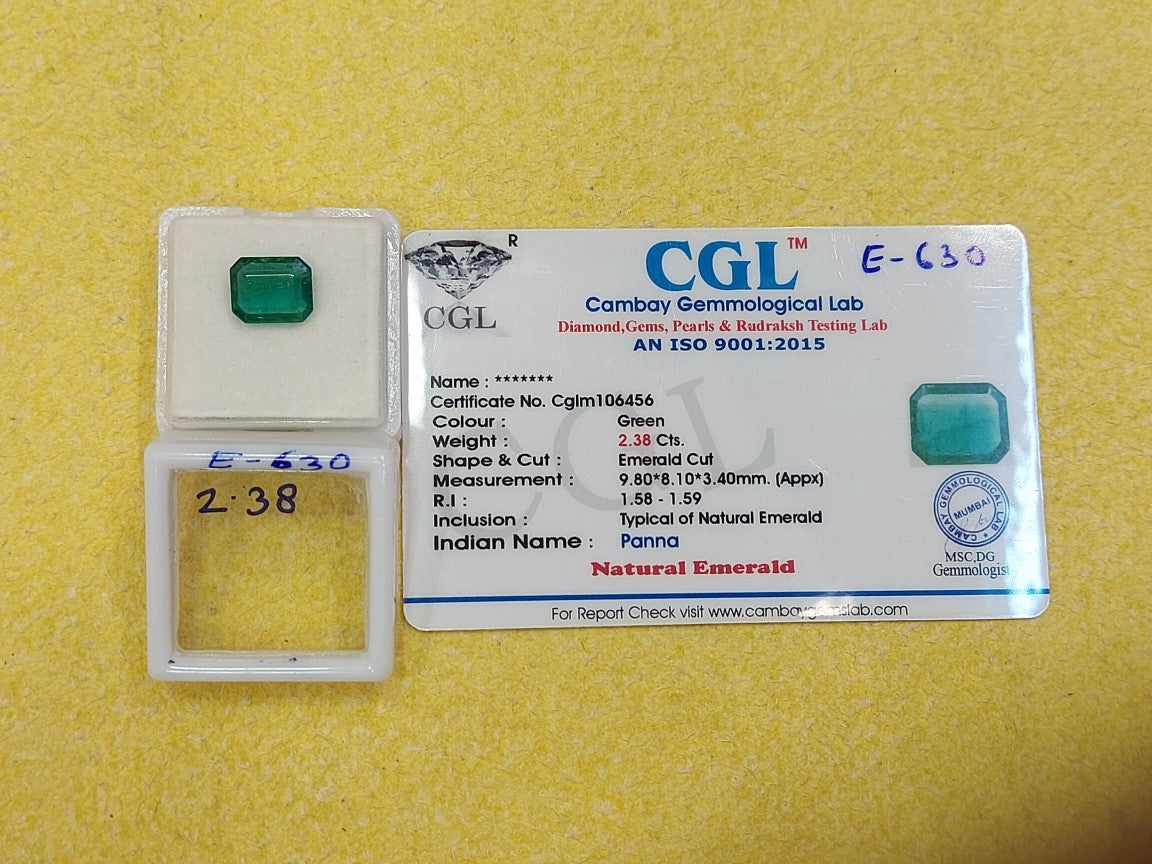 2.38 Carat Natural Emerald Stone