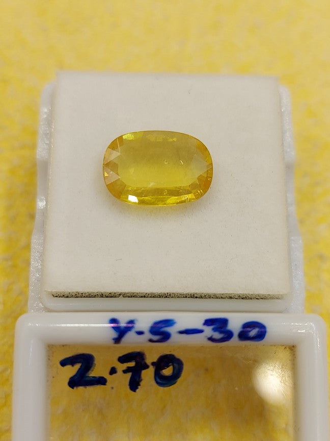2.70 Y.S-30 Carat Natural Yellow Sapphire Stone