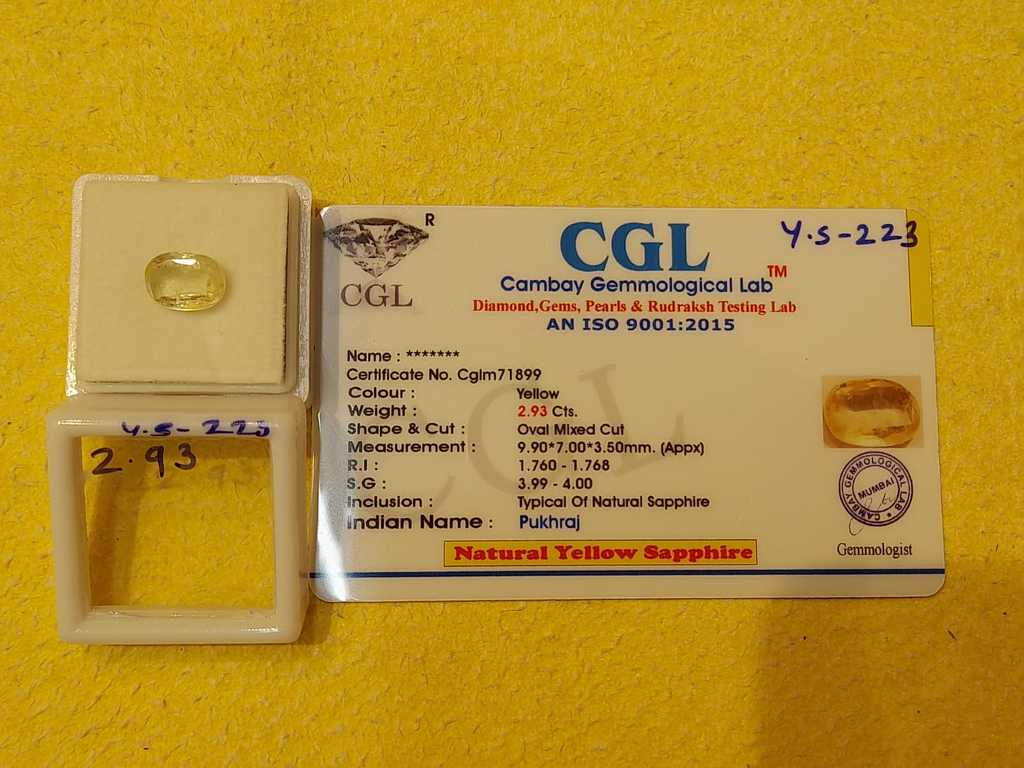 2.93 Carat Natural Yellow Sapphire Stone