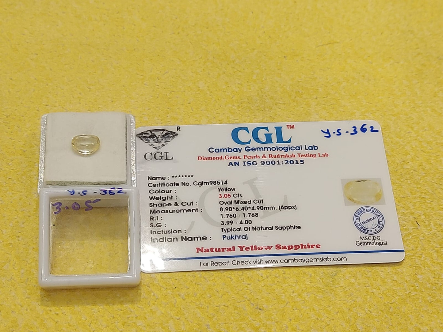 3.05 Y.S-362 Carat Natural Yellow Sapphire Stone
