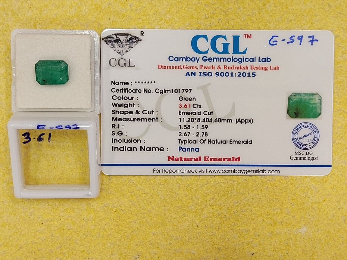 3.61 Carat Natural Emerald Stone
