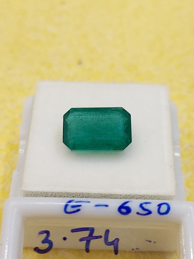 3.74 Carat Natural Emerald Stone