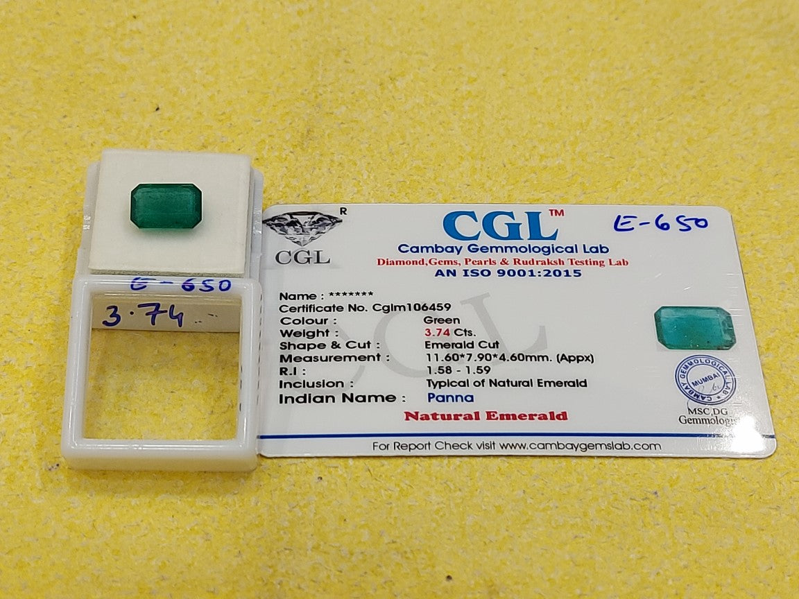 3.74 Carat Natural Emerald Stone