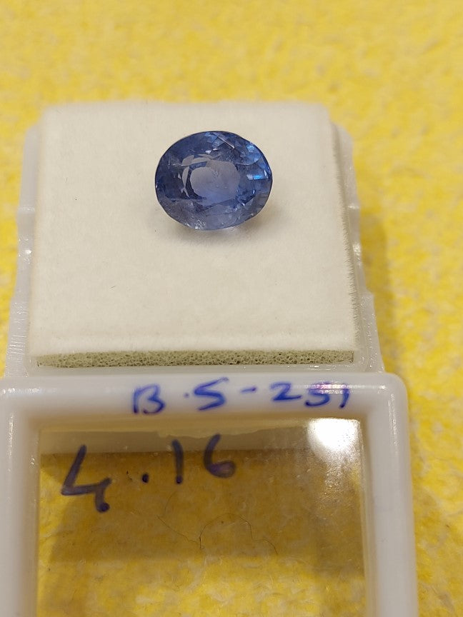 4.16 Carat Natural Blue Sapphire Stone