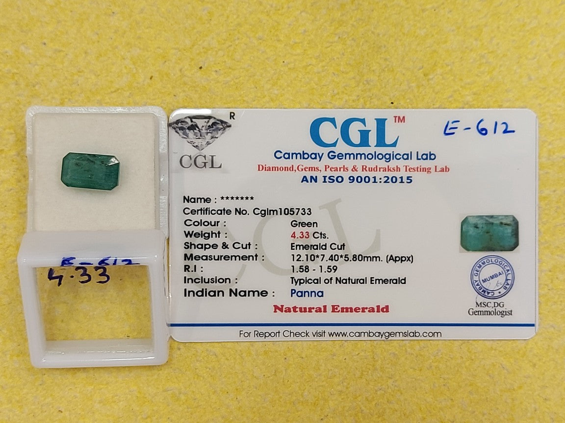4.33 Carat Natural Emerald Stone