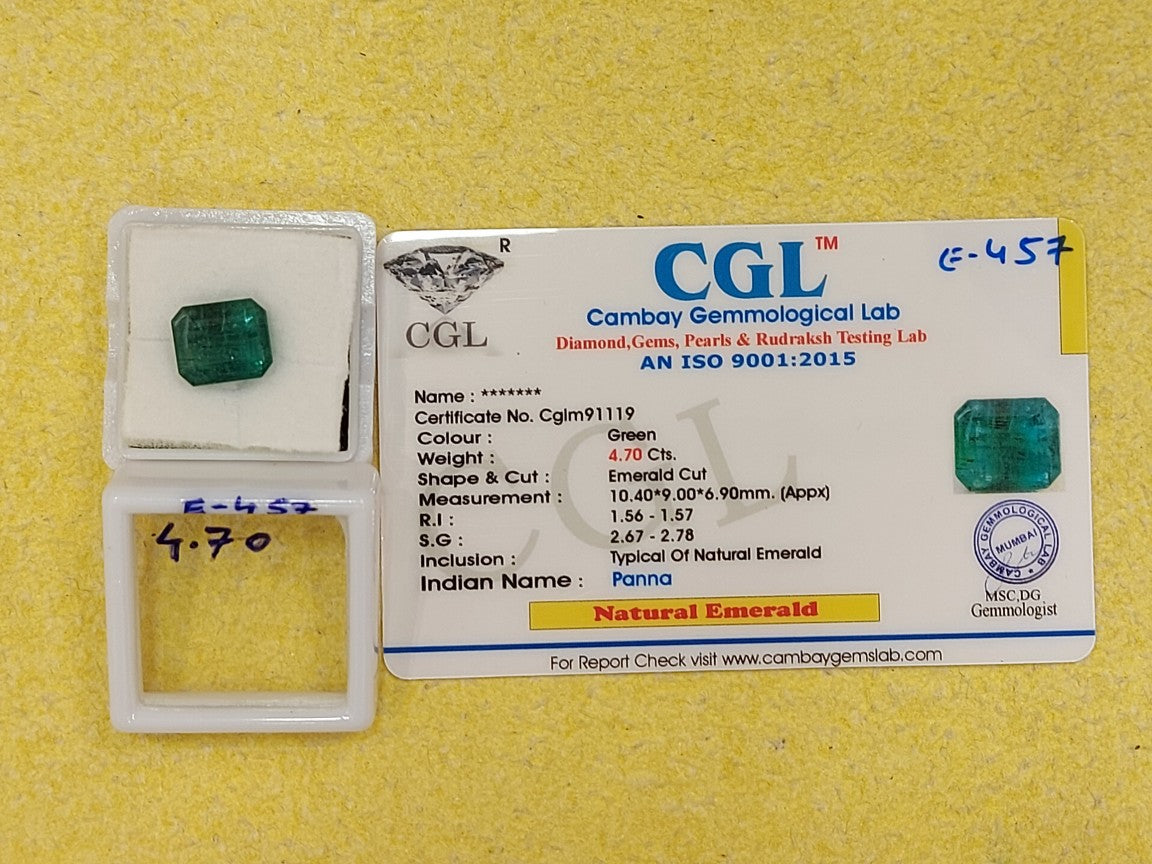 4.70 Carat Natural Emerald Stone