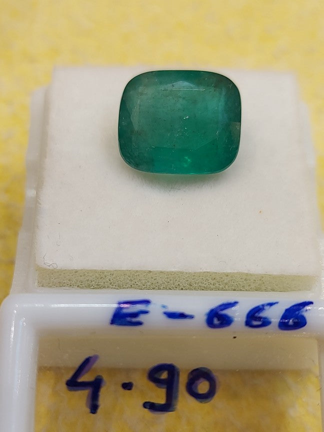 4.90 Carat Natural Emerald Stone