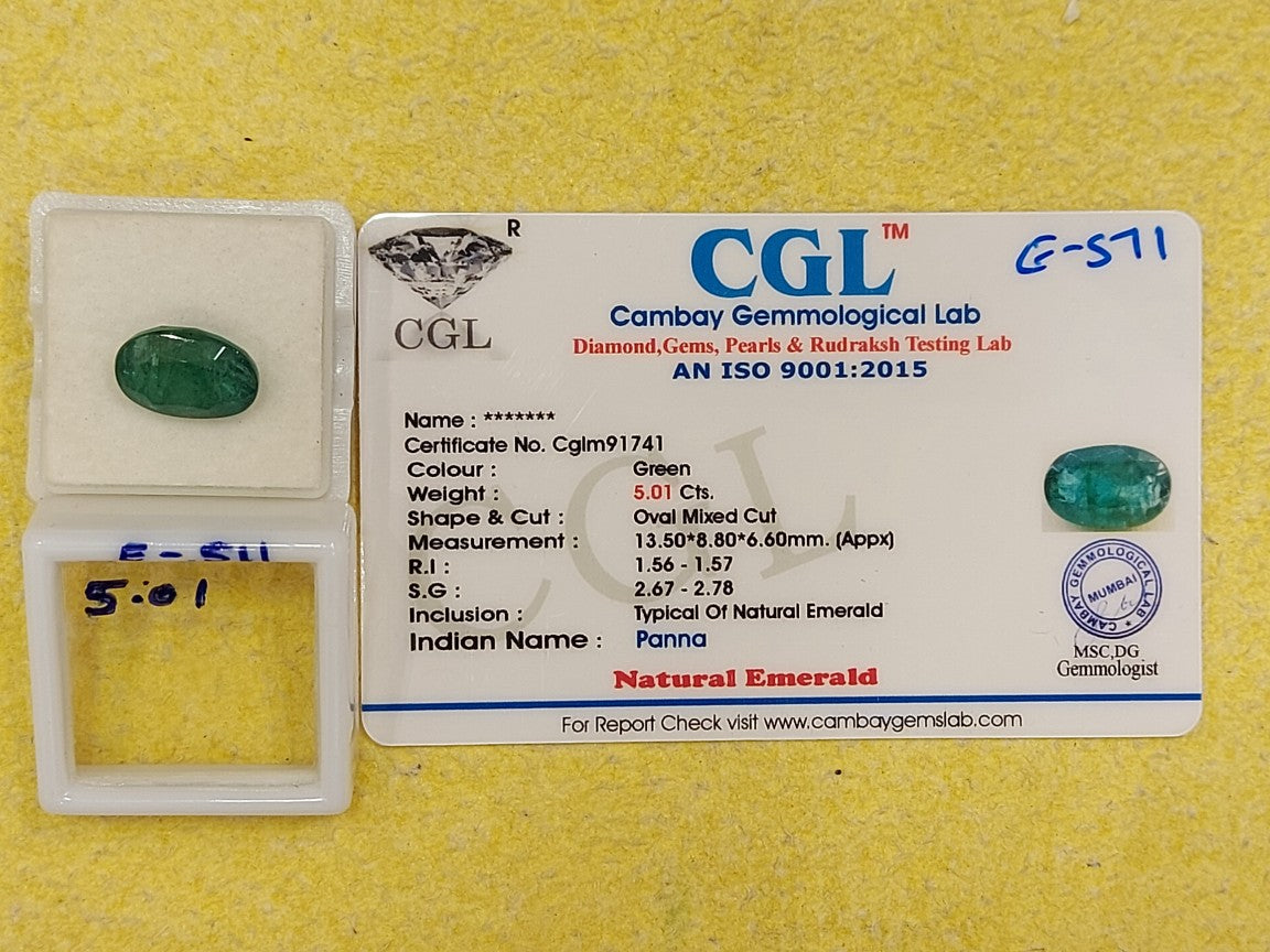 5.01 Carat Natural Emerald Stone