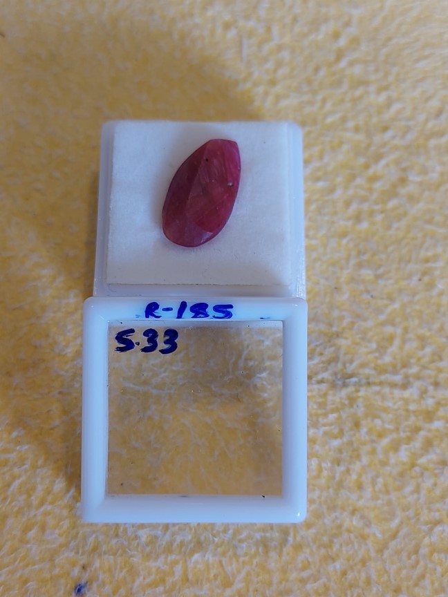5.33 Carat Natural Old Ruby