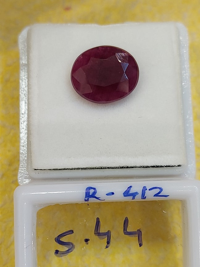 R-412 5.44 Carat Natural Old Ruby