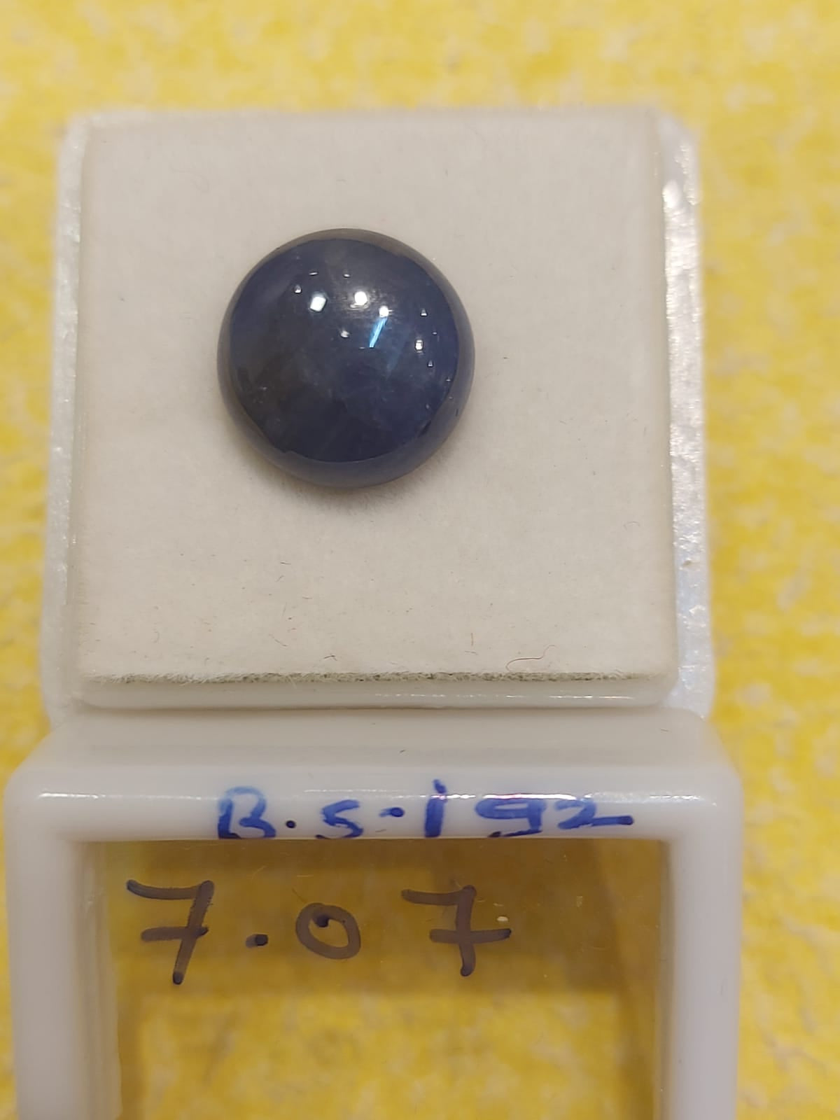 7.07 Carat Natural Blue Sapphire Stone