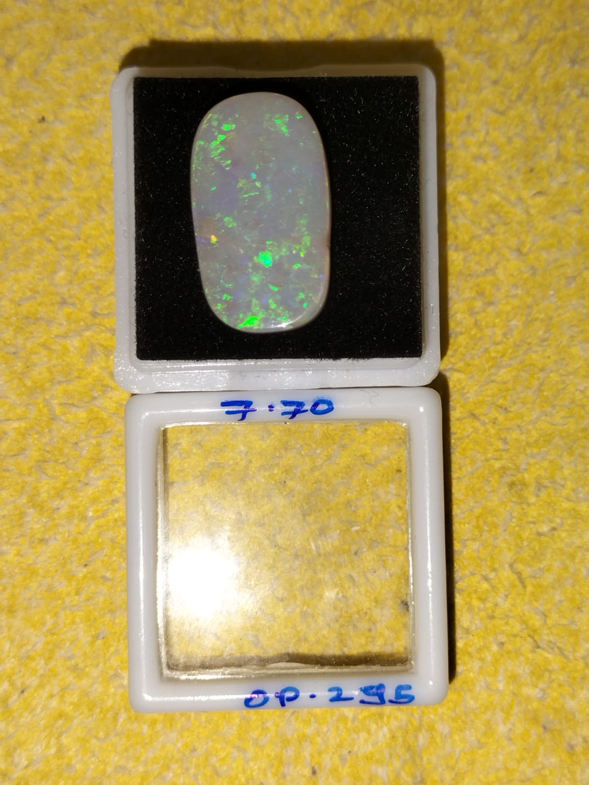 7.70 Carat Natural Opal Stone