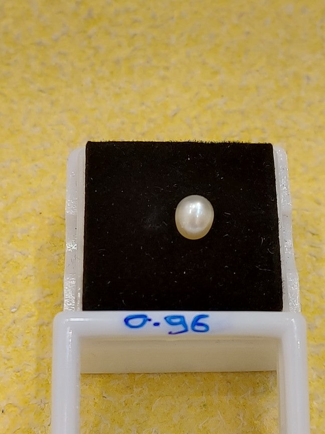 0.96 Carat Natural Pearl