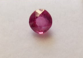 1.14 Carat Natural Old Ruby with Gii mine origin burma certification.