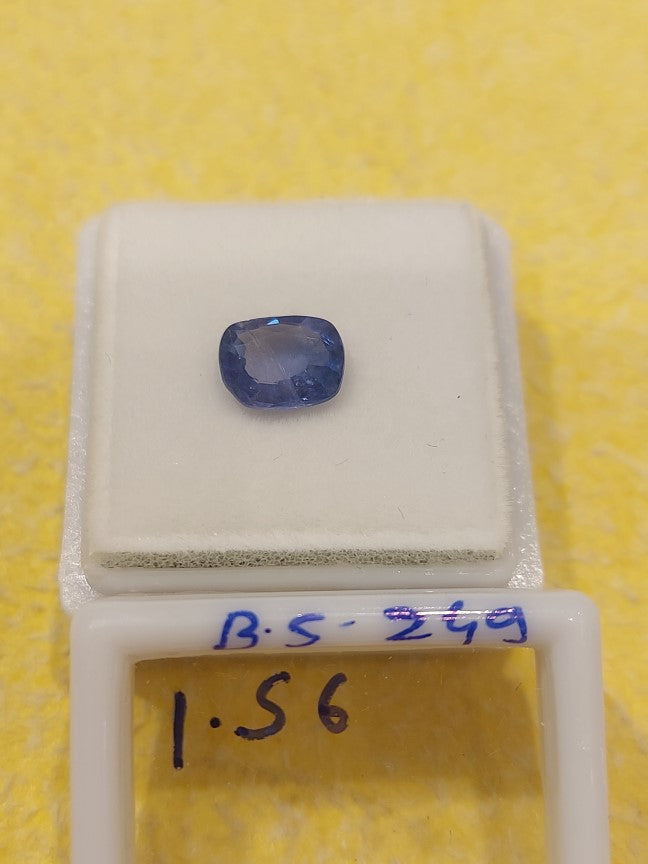 1.56 Carat Natural Blue Sapphire Stone
