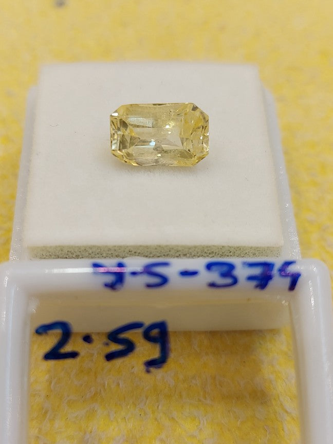 2.59 Carat Natural Yellow Sapphire Stone