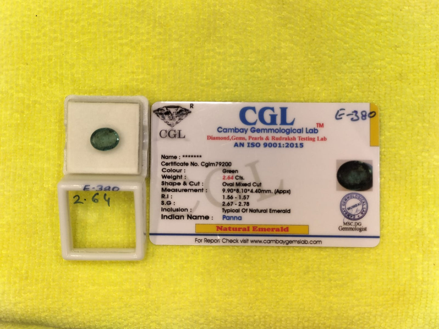 2.64 Carat Natural Emerald Stone