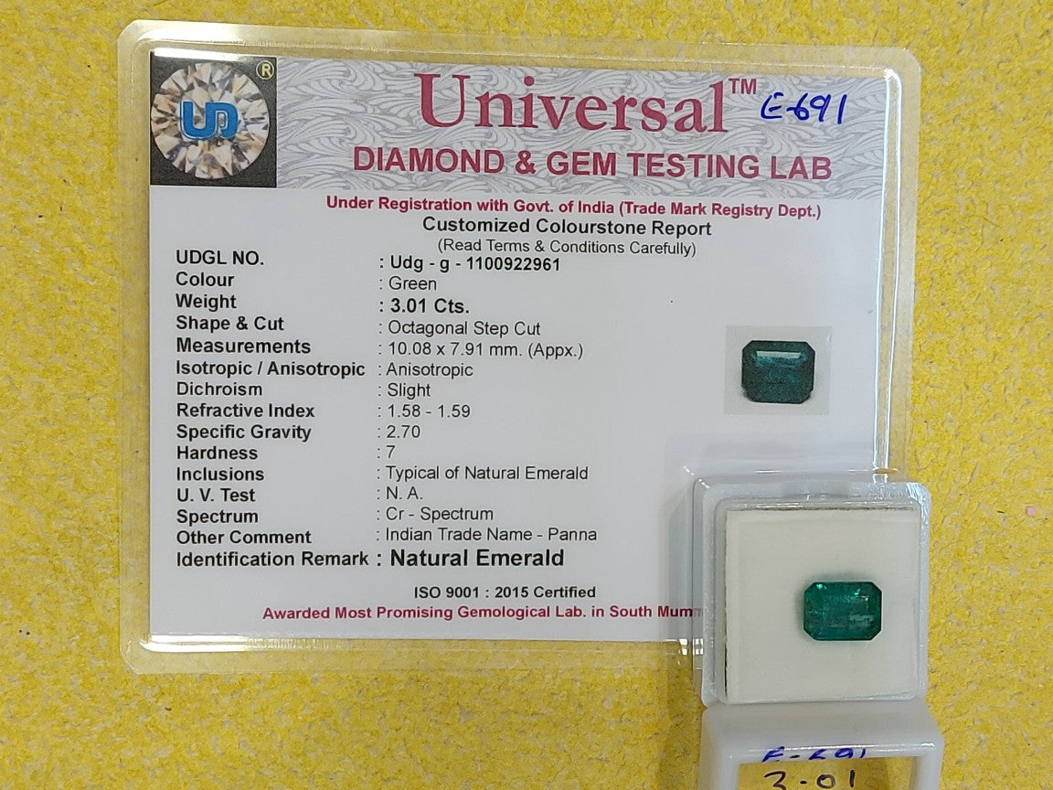 3.01 Carat Natural Emerald Stone