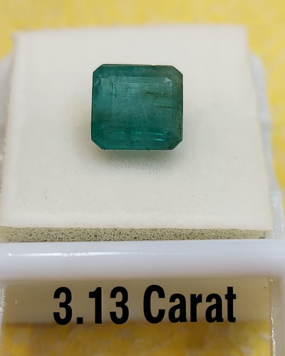 3.13	Carat Natural Emerald Stone