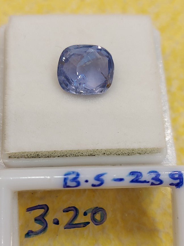 3.20 Carat Natural Blue Sapphire Stone