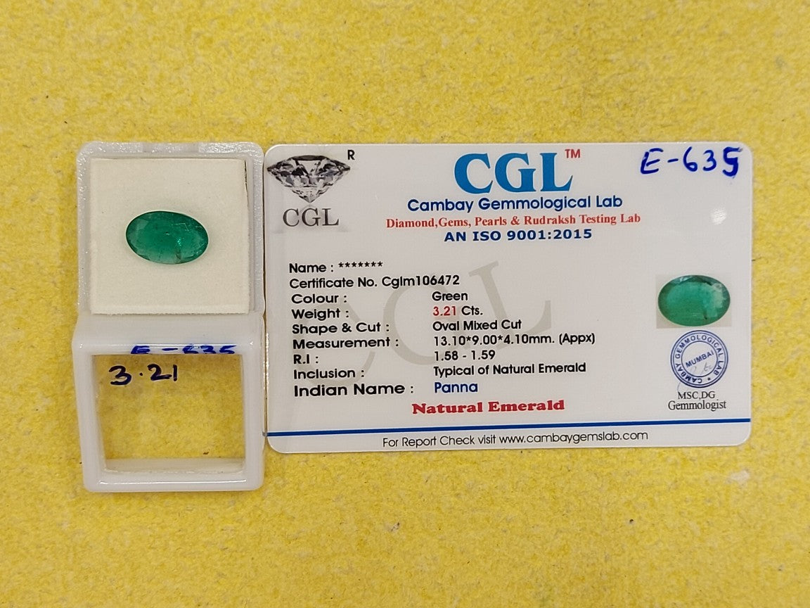 3.21 Carat Natural Emerald Stone