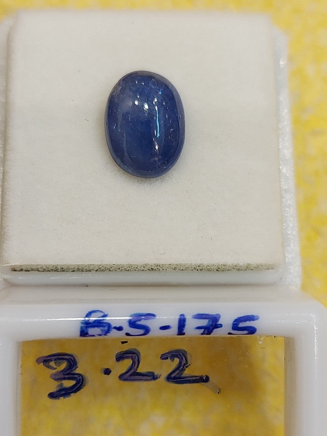 3.22 Carat Natural Blue Sapphire Stone