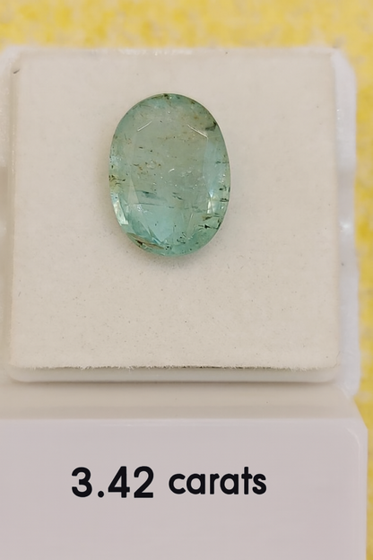 3.42 Carat Natural Emerald Stone