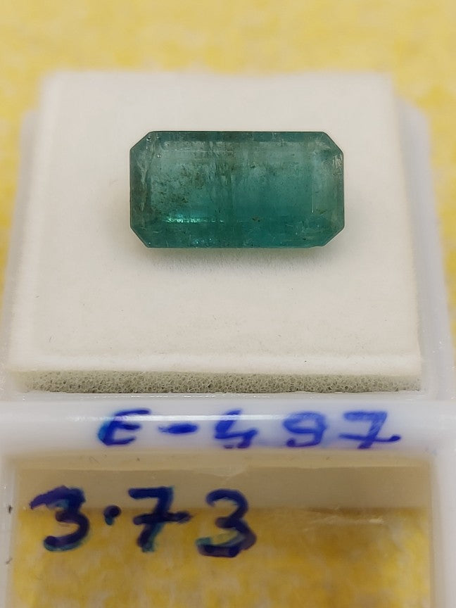 3.73	Carat Natural Emerald Stone