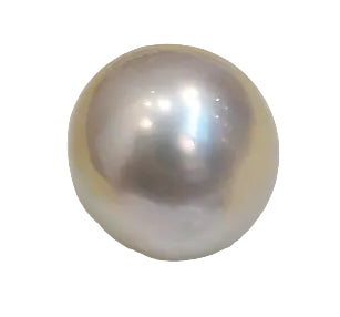 3.88 Carat Natural South Sea Pearl