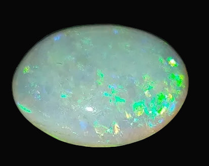 3.90 Carat Natural Opal stone