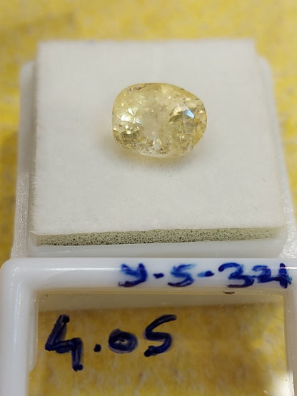 4.05 Y.S-321 Carat Natural Yellow Sapphire Stone
