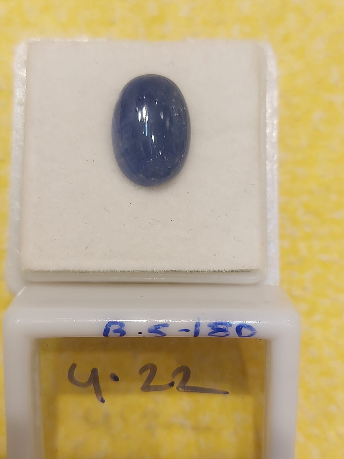 4.22 Carat Natural Blue Sapphire Stone