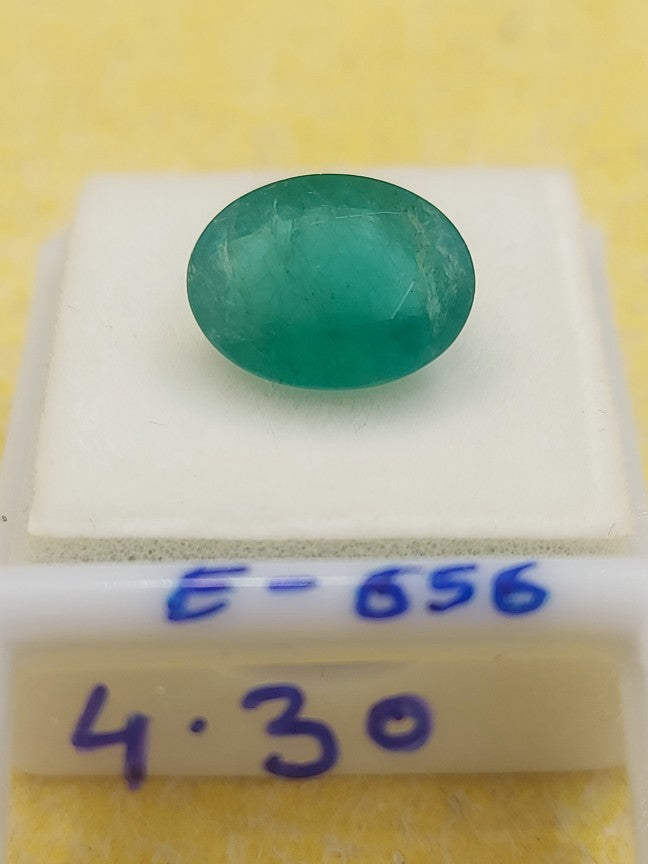 4.30 Carat Natural Emerald Stone