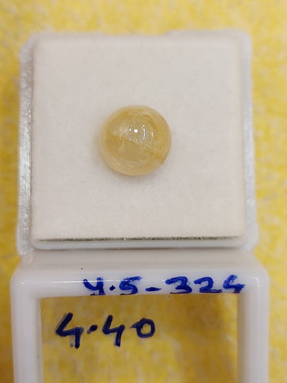 4.40 Carat Natural Yellow Sapphire Stone