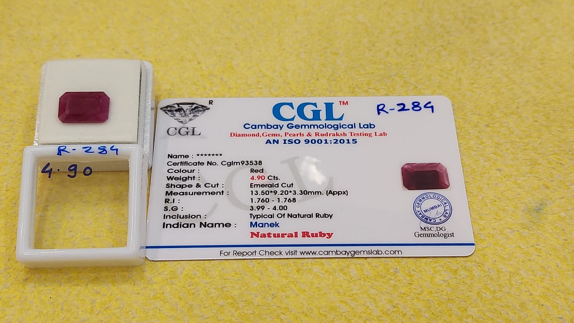 4.90 Carat Natural Old Ruby