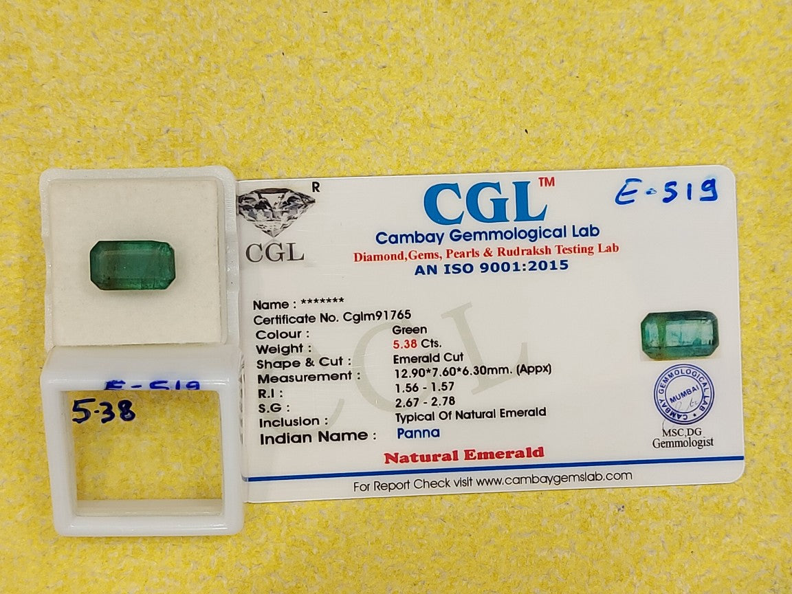 5.38 Carat Natural Emerald Stone