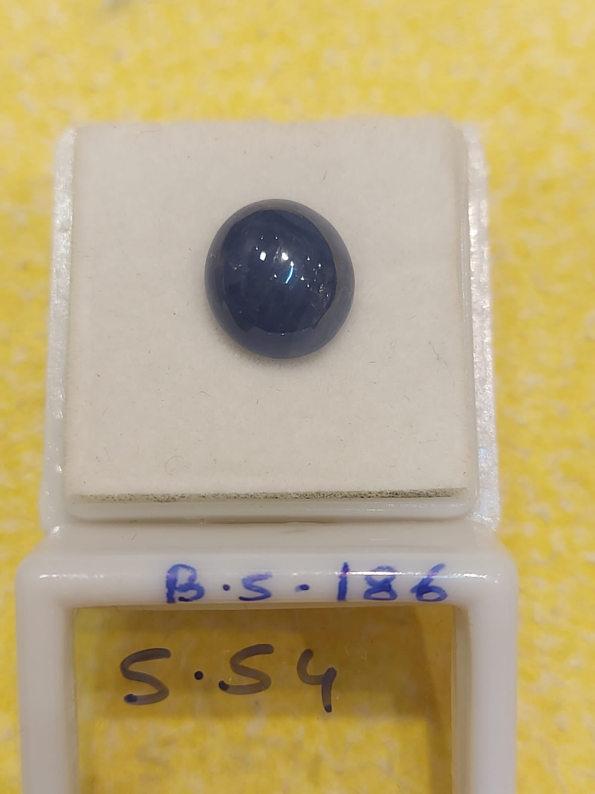 5.54  Carat Natural Blue Sapphire Stone