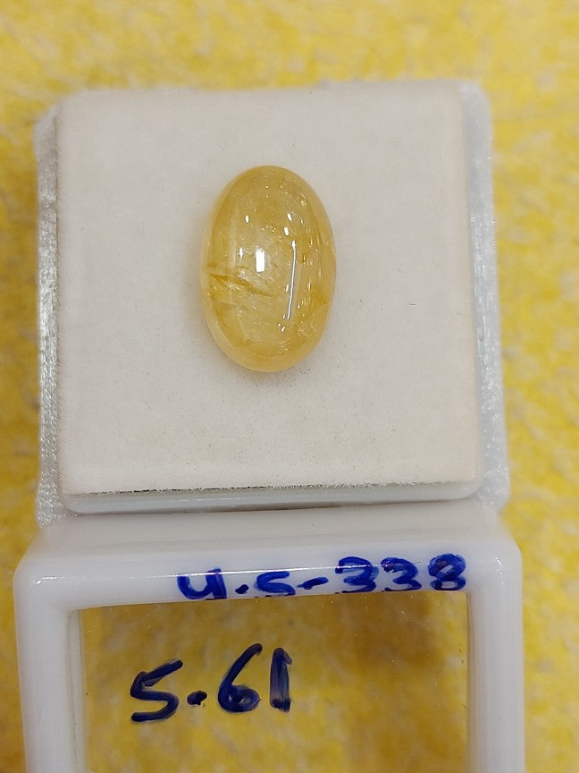 5.61 Carat Natural Yellow Sapphire Stone