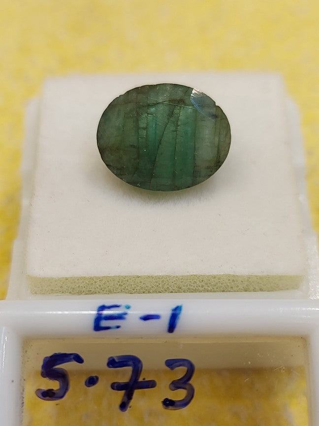 5.73	Carat Natural Emerald Stone