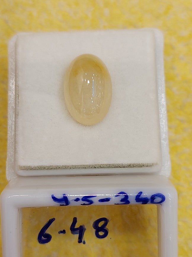 6.48 Carat Natural Yellow Sapphire Stone
