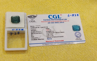 7.38	Carat Natural Emerald Stone