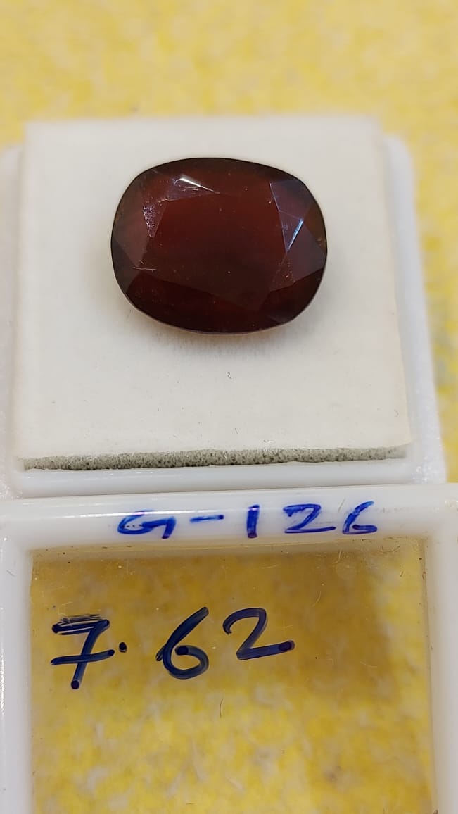 7.62 Carat Natural Garnet