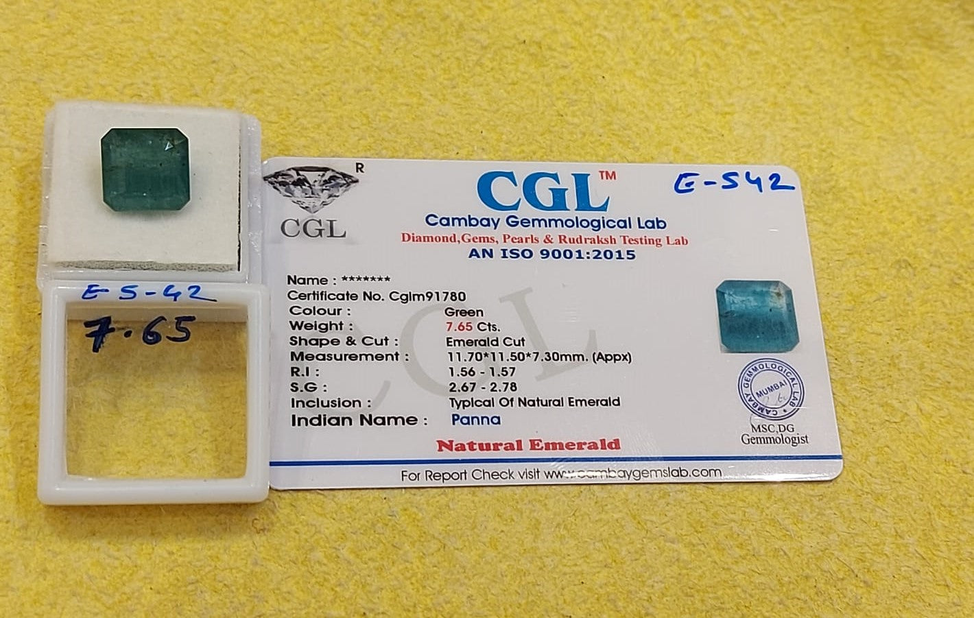 7.65	Carat Natural Emerald Stone