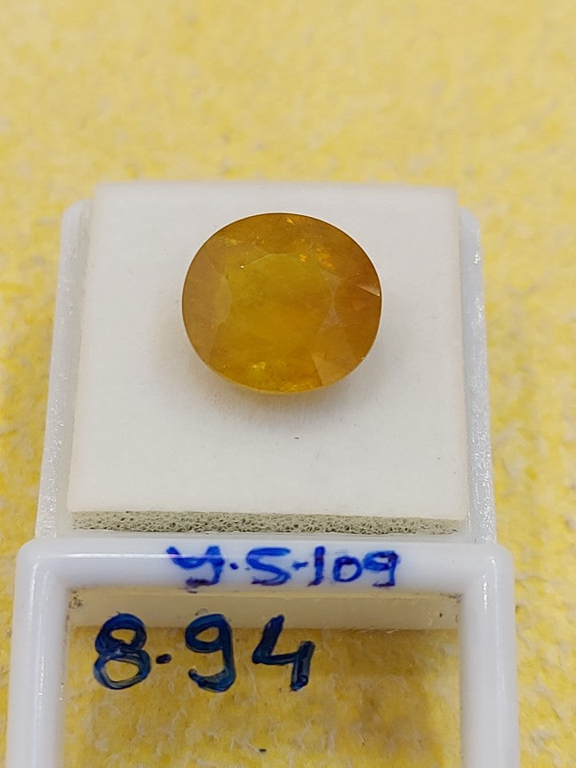 8.94 Carat Natural Yellow Sapphire Stone