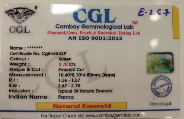 3.70 Carat Natural Emerald Stone - Image 2