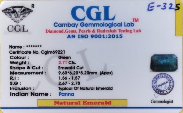 2.71 Carat Natural Emerald stone - Image 2